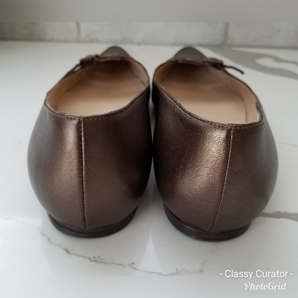 MANOLO BLAHNIK bronze pointy toe flats - Picture 5 of 7